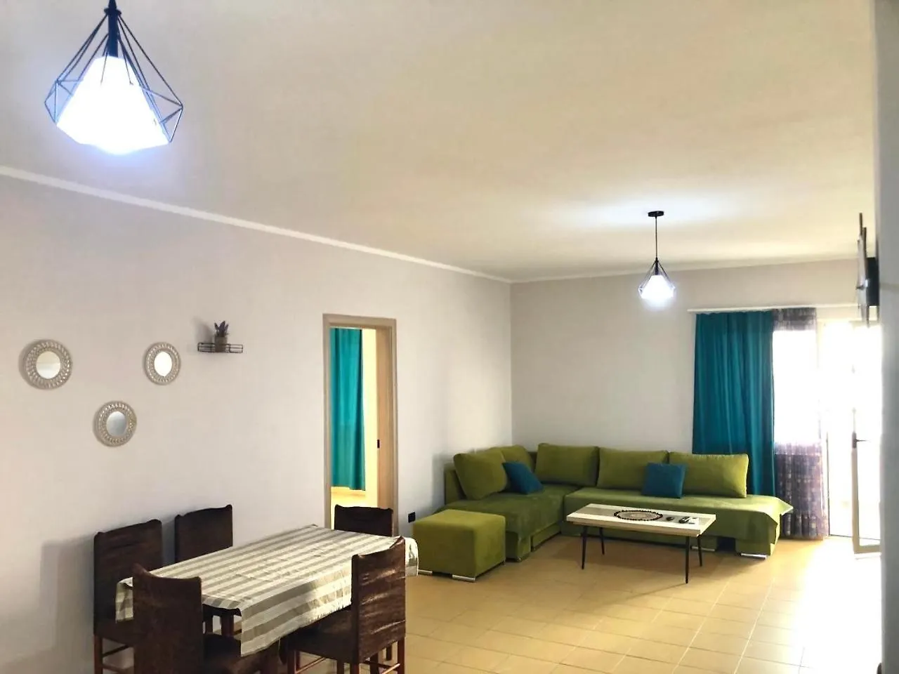 Saint Gin Apartment Shëngjin