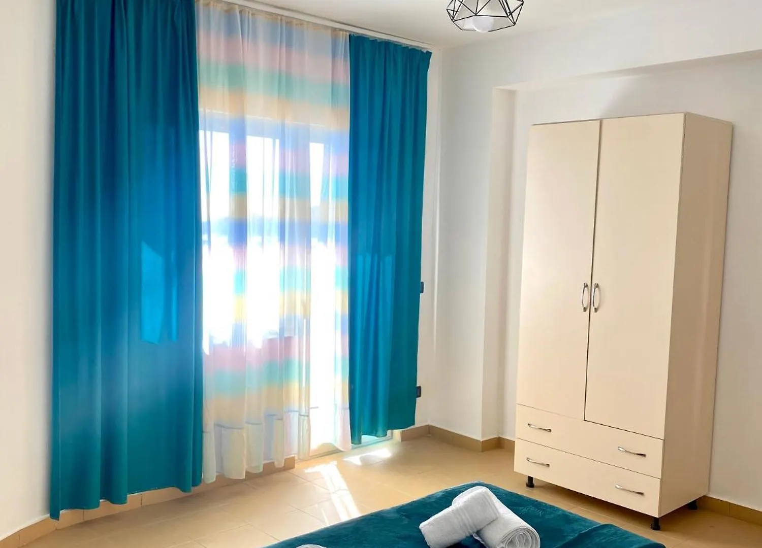 Saint Gin Apartment Shëngjin